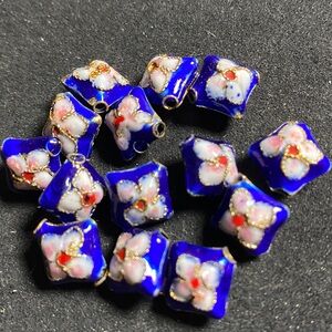 Vintage Cloisonné: 12x12mm Square bead (14)